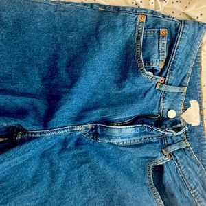 CUTE BOYFRIEND JEANS